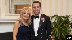 29 Şubat 2012 - Başkan Biden'ın oğlu Beau Biden ve Dr. Jill Biden